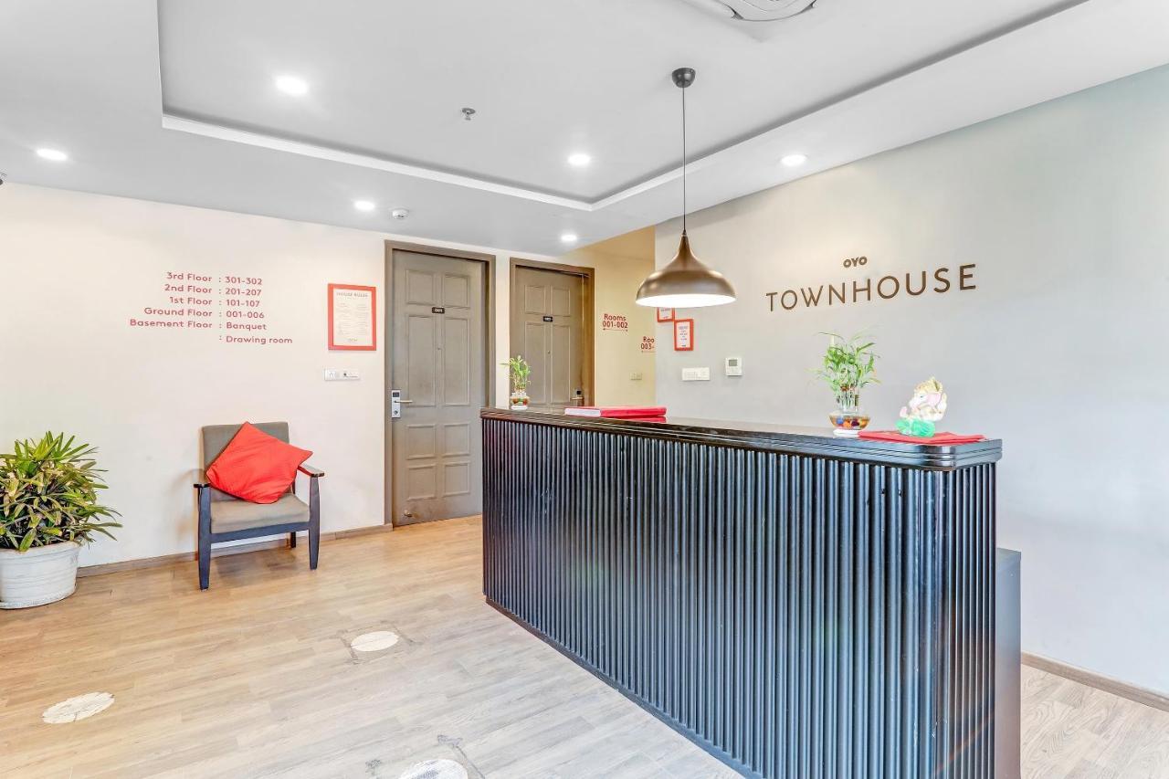 Super Townhouse 139 Ashiyana Smriti Upvan Near Emerald Mall Lucknow Bijnaur Екстериор снимка