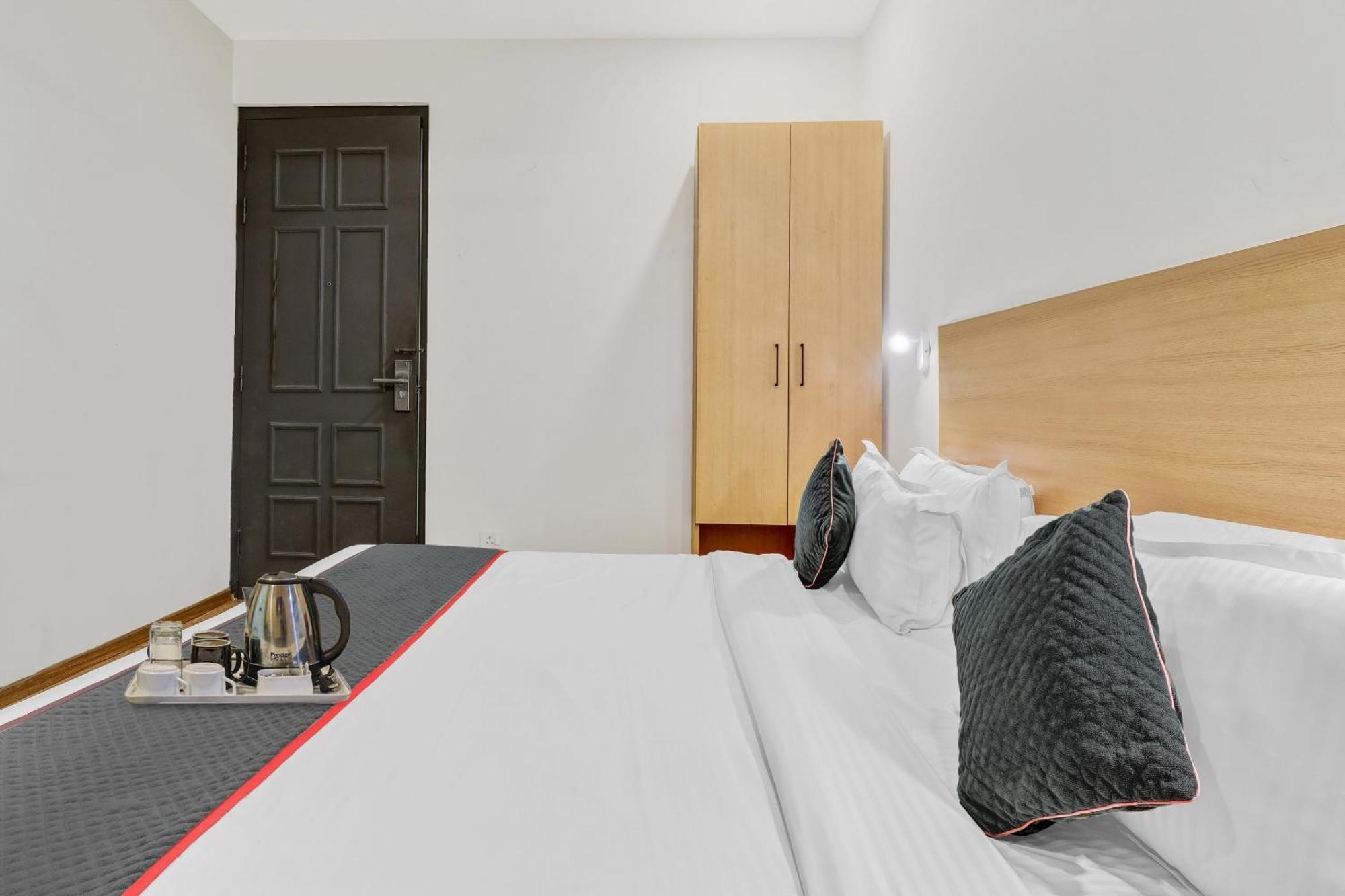 Super Townhouse 139 Ashiyana Smriti Upvan Near Emerald Mall Lucknow Bijnaur Екстериор снимка