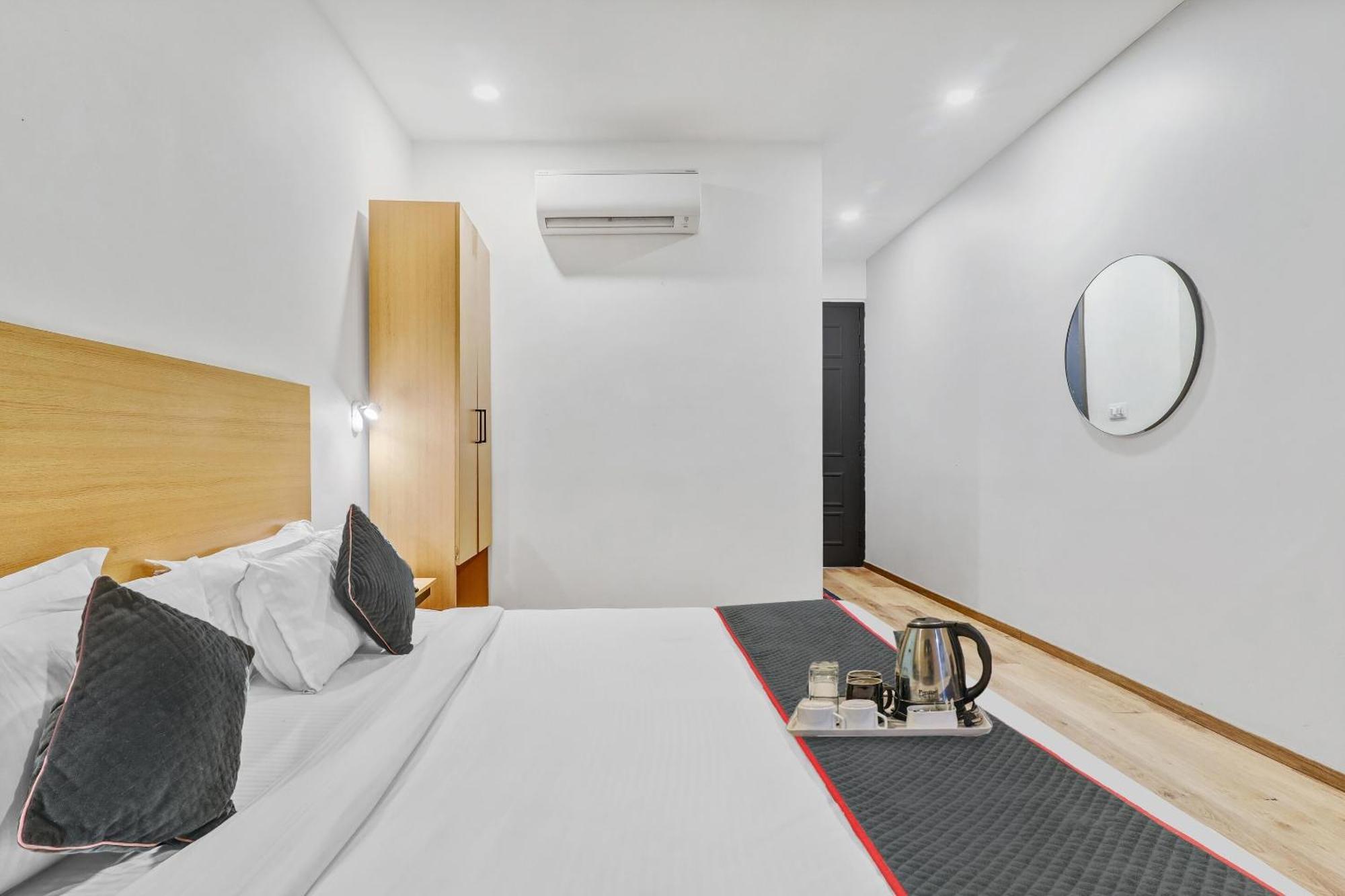 Super Townhouse 139 Ashiyana Smriti Upvan Near Emerald Mall Lucknow Bijnaur Екстериор снимка