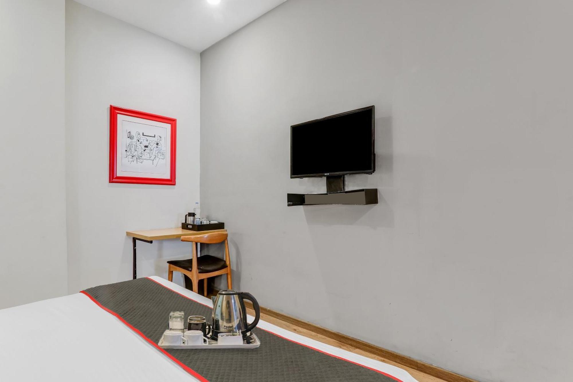 Super Townhouse 139 Ashiyana Smriti Upvan Near Emerald Mall Lucknow Bijnaur Екстериор снимка