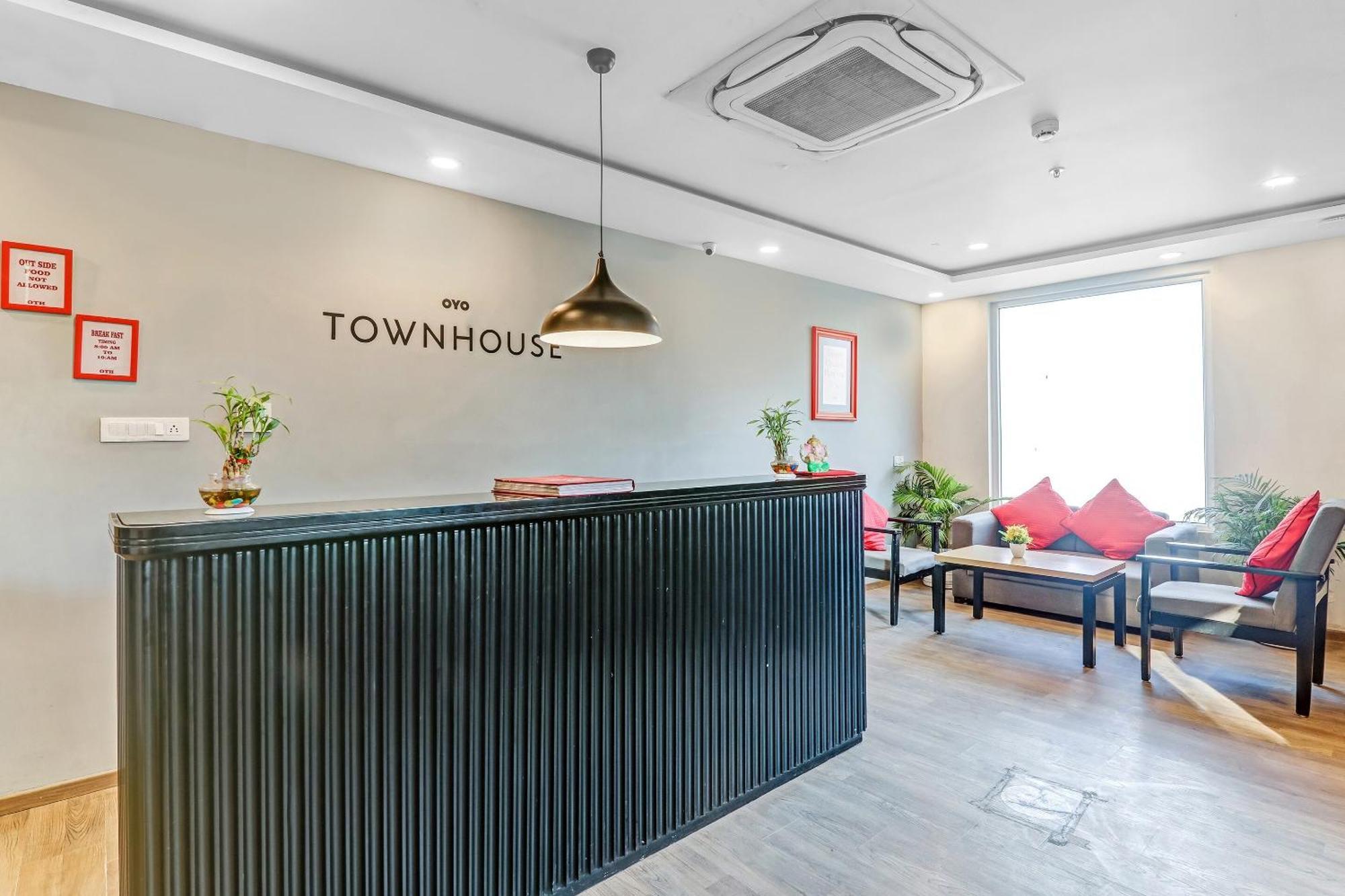 Super Townhouse 139 Ashiyana Smriti Upvan Near Emerald Mall Lucknow Bijnaur Екстериор снимка