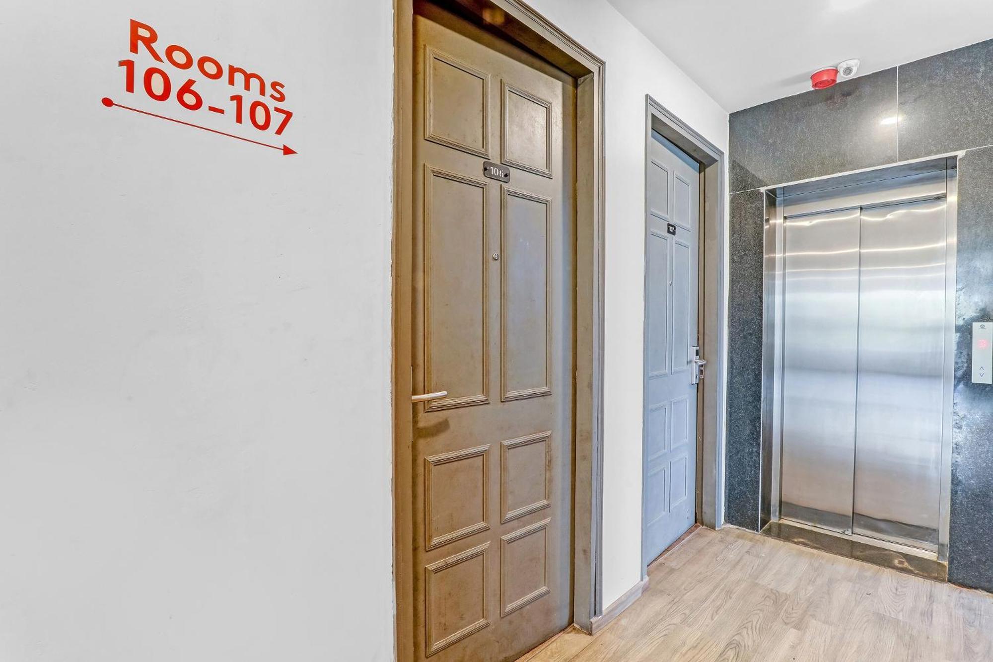 Super Townhouse 139 Ashiyana Smriti Upvan Near Emerald Mall Lucknow Bijnaur Екстериор снимка